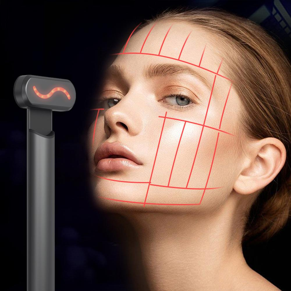 Velou Ray 630nm red LED light coverage across face and cheek contours